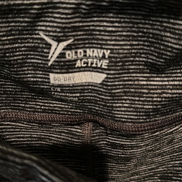 OLD NAVY BIKER SHORTS - Maternity - Picture 3 of 3